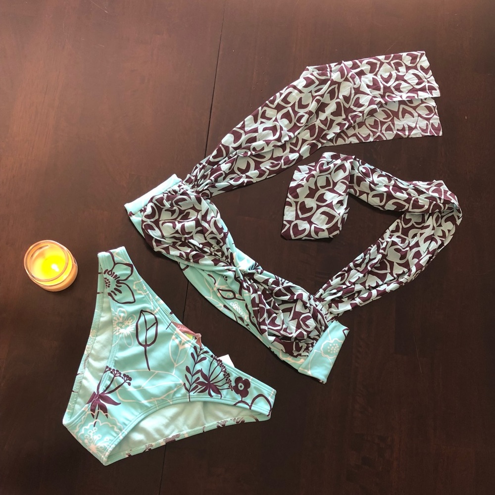 Água de Coco - Women’s Bikini Top and Bottom